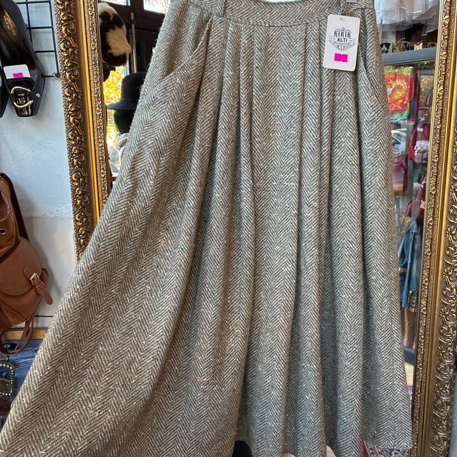 80's Wool Skirt