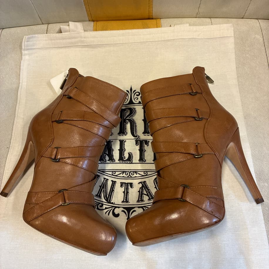 00's Strapped Caramel High-Heel Ankle Boots