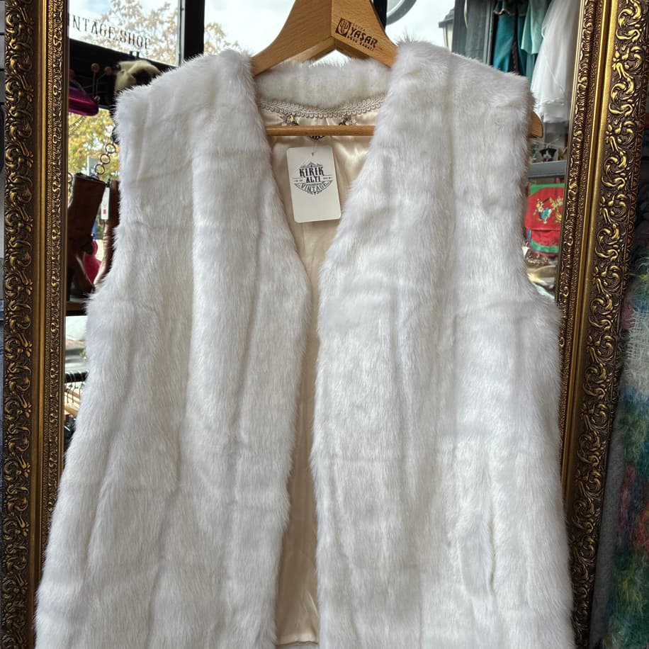 80's Faux Fur Vest
