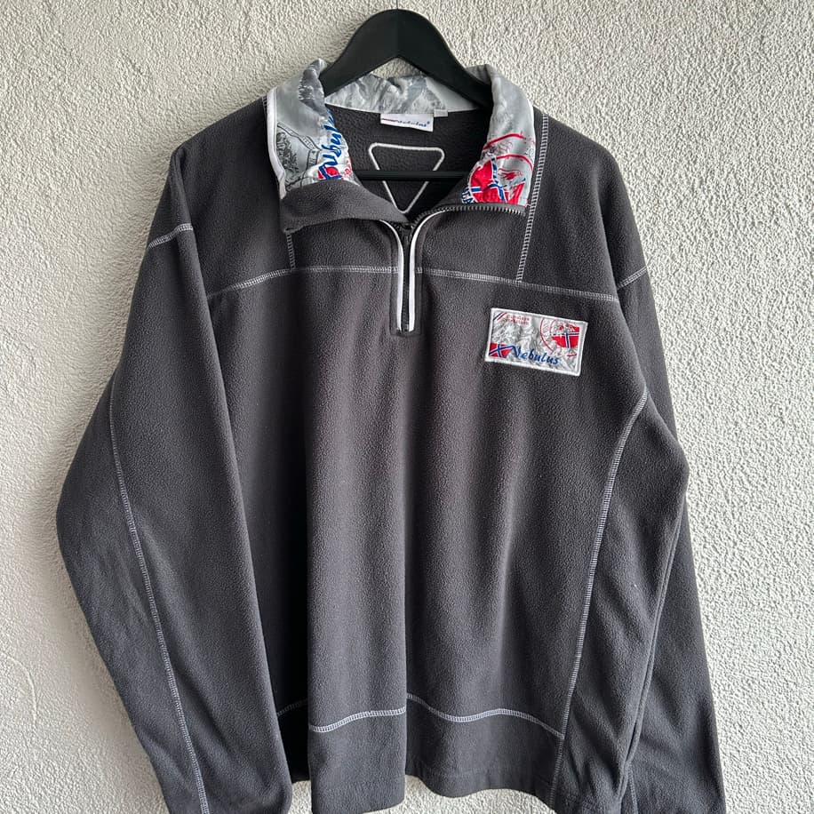 Vintage Nebulus Polar