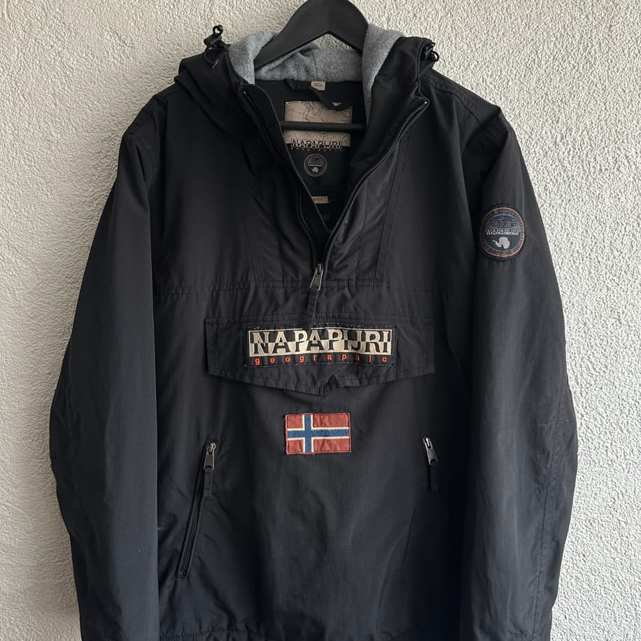 Vintage Napapijri Mont