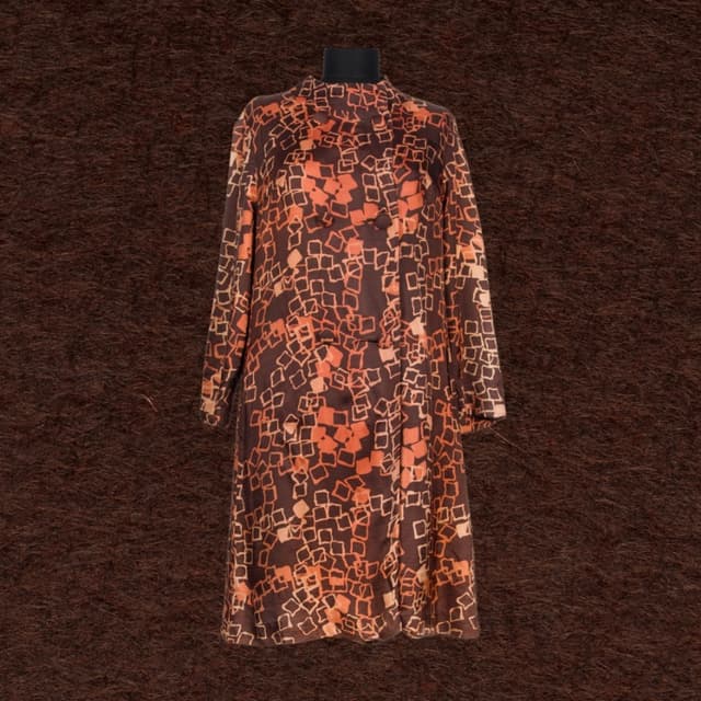 GEOMETRİK DESENLİ 70'LER KRUVAZE ELBİSE