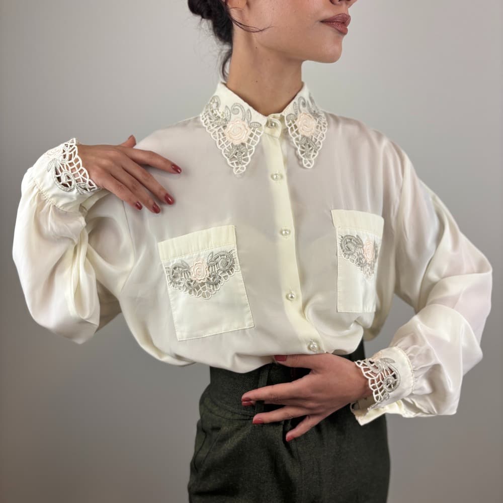 İşlemeli Vintage Gömlek