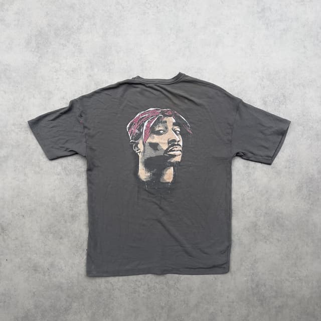 Tupac Tshirt XL
